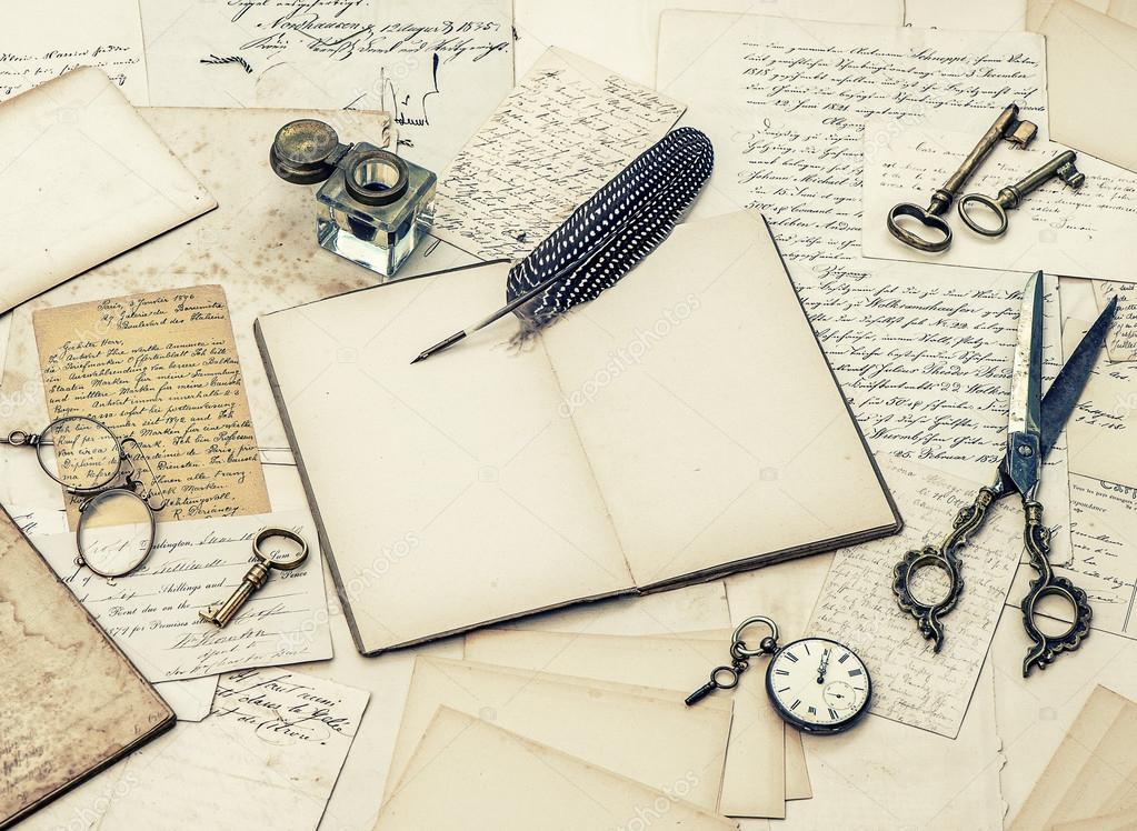 Open diary book, old letters and feather pen — Stock Photo