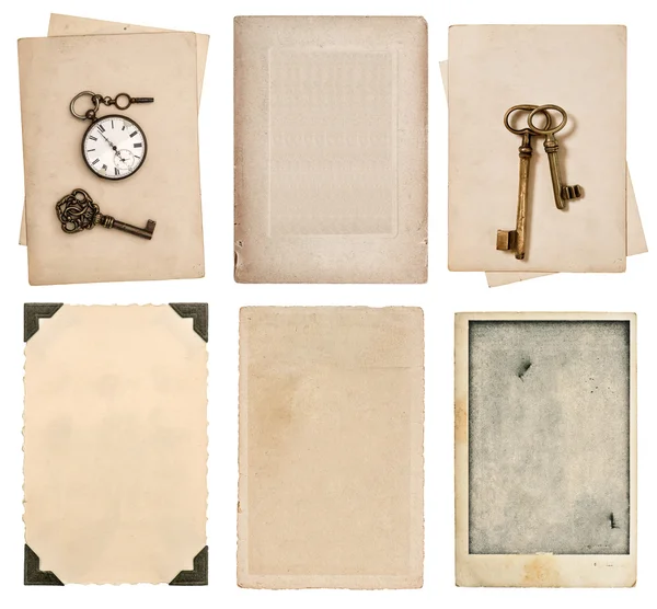 Aged paper sheets and vintage photo cards — Stock Photo, Image