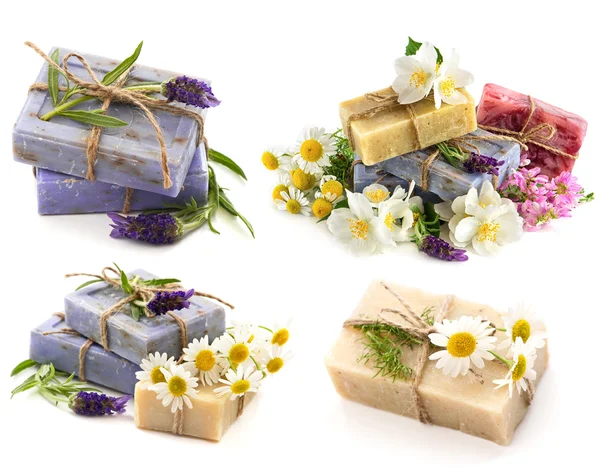 Barras de jabón con flores frescas de lavanda, jazmín y manzanilla —  Fotos de Stock
