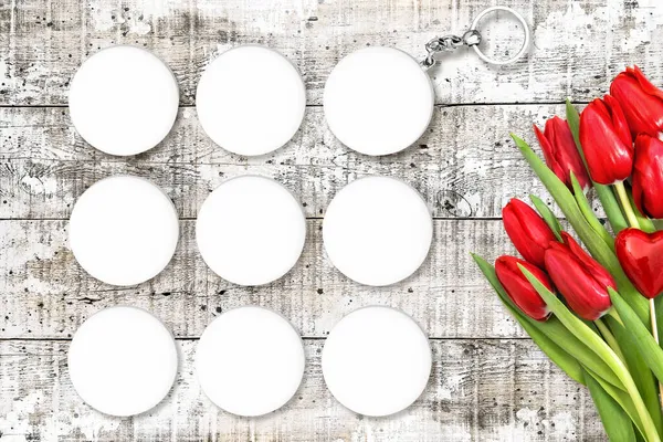 Portachiavi Modello Con Fiori Tulipano Rosso Decorazione — Foto Stock