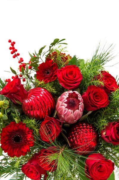 Red Roses Flowers Bouquet Christmas Ornaments Decoration — Stock Photo, Image