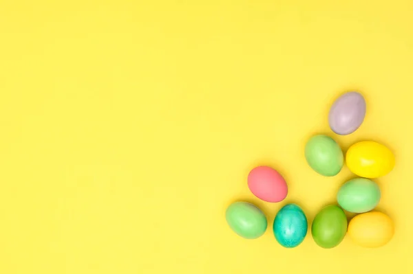 Easter Eggs Decoration Yellow Paper Background — Stock Photo, Image