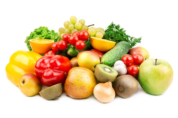 Frutas y hortalizas aisladas sobre fondo blanco — Foto de Stock