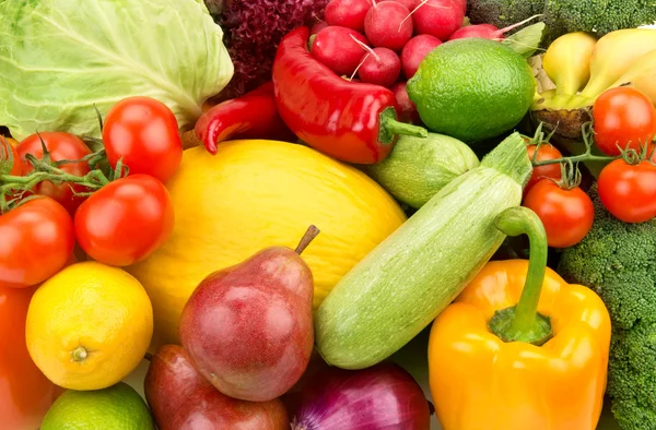 Fundo brilhante de frutas e legumes maduros — Fotografia de Stock