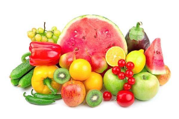 Anguria e una varietà di frutta e verdura — Foto Stock