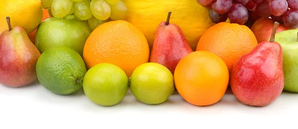 Conjunto de frutas aisladas sobre fondo blanco — Foto de Stock