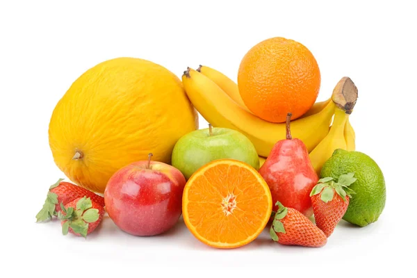 Primo Piano Mucchio Frutta Isolato Sfondo Bianco Concetto Alimentazione Sana — Foto Stock