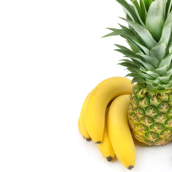 Ananas Bananen Geïsoleerd Witte Achtergrond Plaats Voor Tekst — Stockfoto