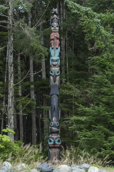 Tlingit totem pole — Stock Photo, Image