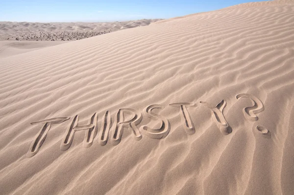 Durst in der Wüste — Stockfoto