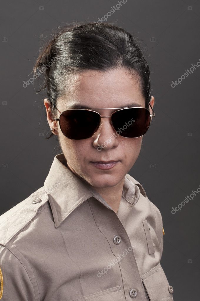 blonde female sheriff on cabin fever 2016 blonde female sheriff on cabin fever 2016