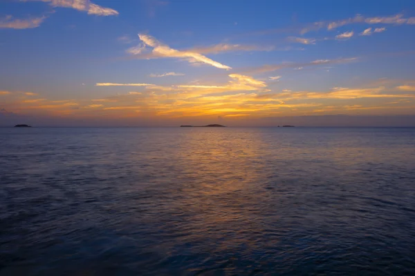 Karibiska ön sunset — Stockfoto