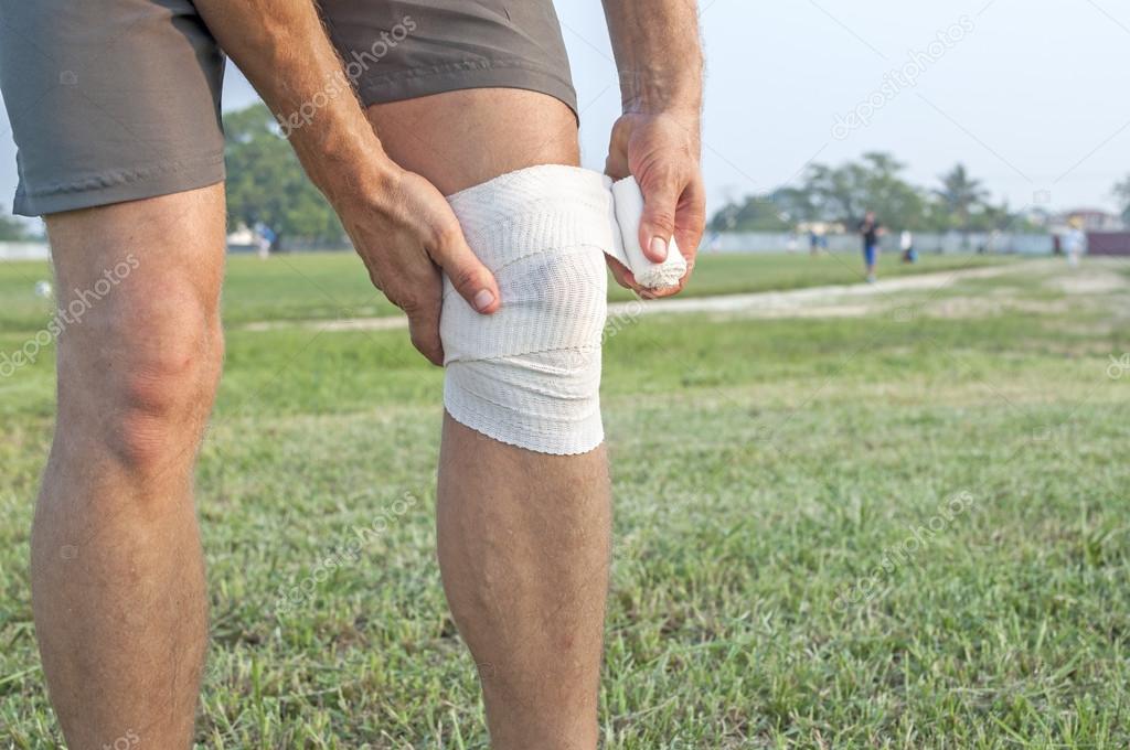 Wrapping knee injury