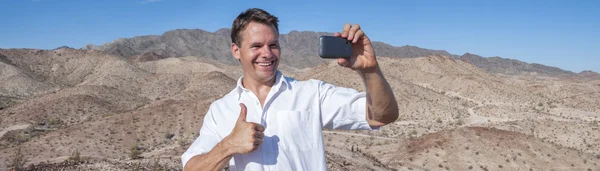 Selfie en el desierto — Foto de Stock