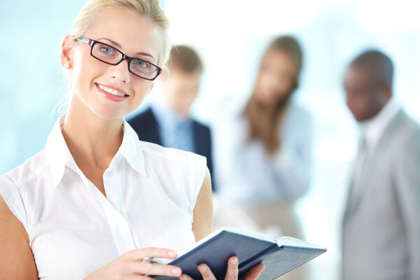 Очаровательная женщина
