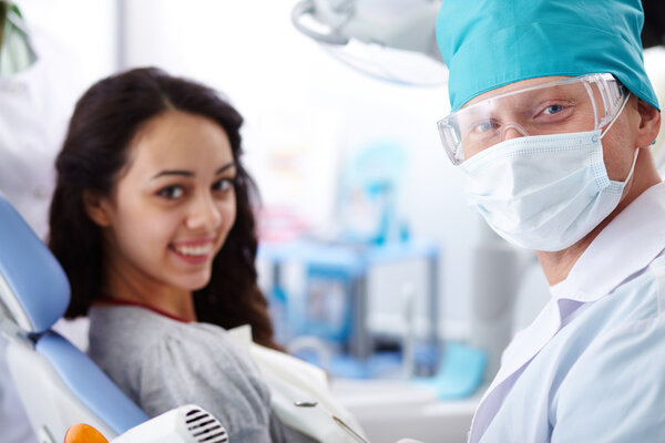 Dentysta i pacjent — Zdjęcie stockowe