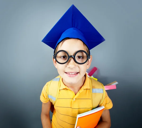 Pequeno estudante — Fotografia de Stock