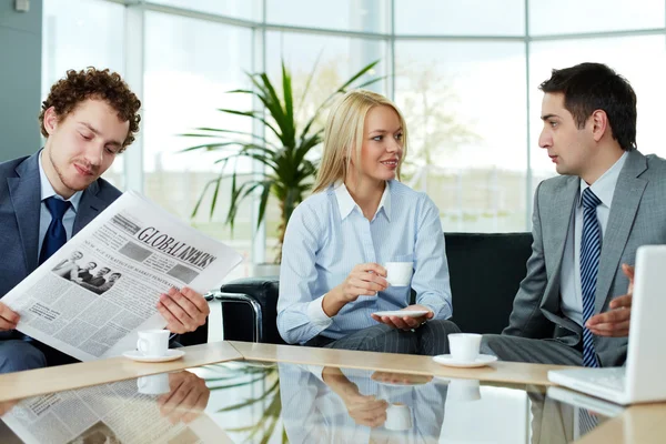 Zakelijke gesprek — Stockfoto