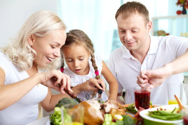 Styckning av kött — Stockfoto