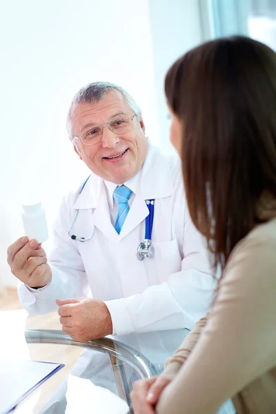 Prescribing vitamins — Stock Photo, Image