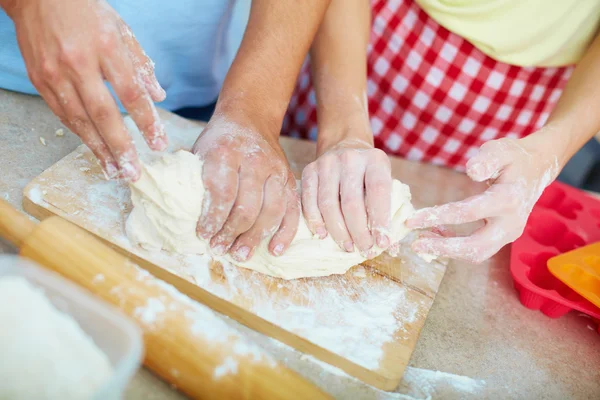 Het bereiden van gebak — Stockfoto