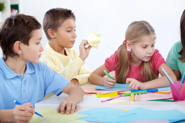 Kinderen op gemak — Stockfoto