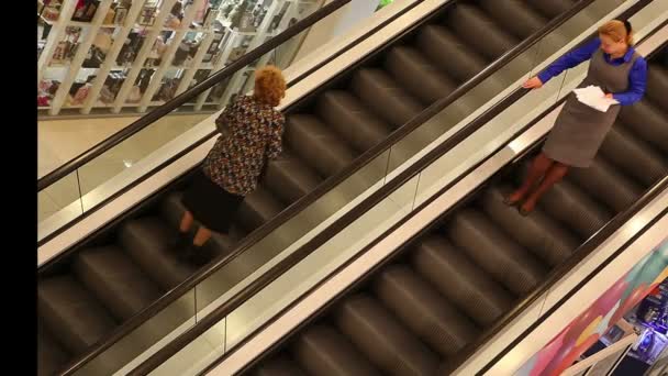 Escalera del centro comercial — Vídeo de stock