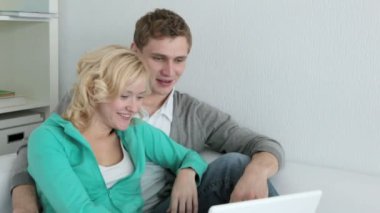 evde laptop