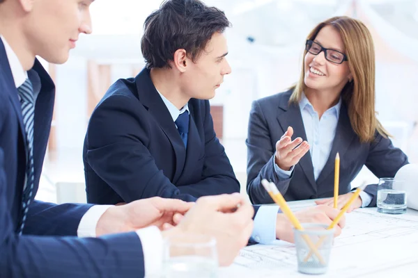 Bespreken van ideeën — Stockfoto