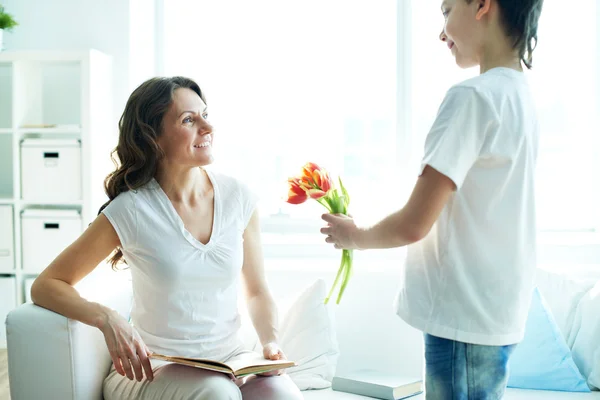 Gelukkige Moederdag! — Stockfoto