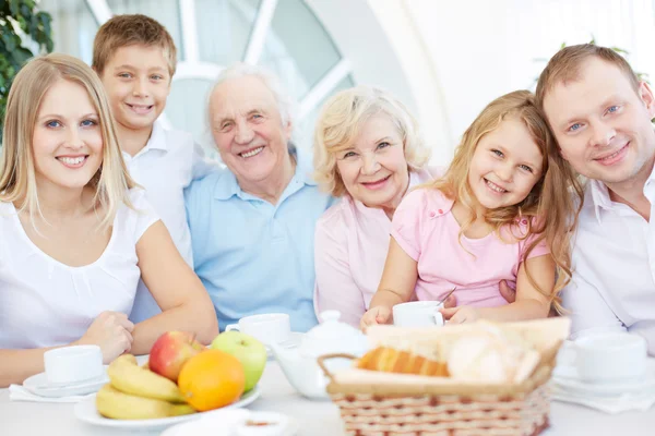 Famiglia amichevole — Foto Stock