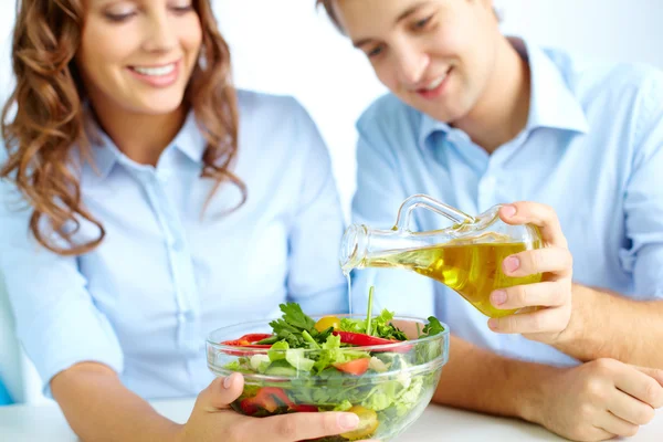 Cooking salad — Stock Photo, Image