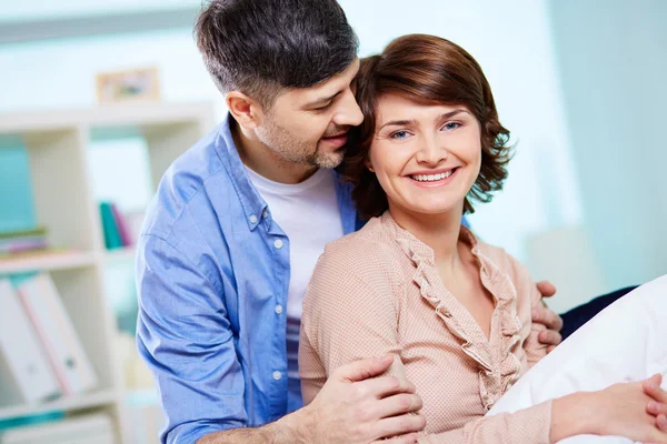 Affectionate couple — Stock Photo, Image