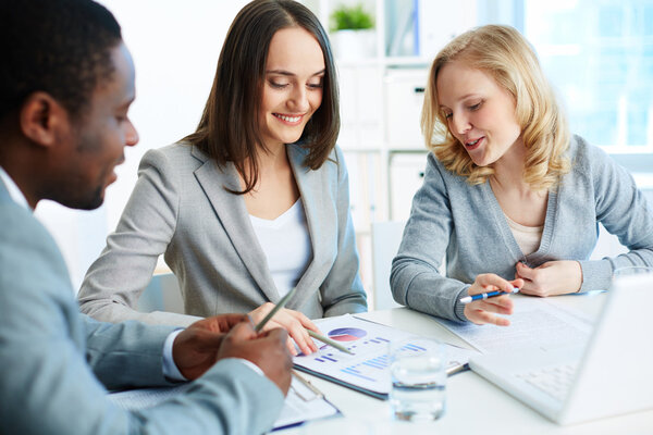 Trabajar juntos — Foto de Stock