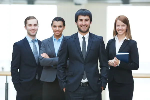 Leider van zakelijke team — Stockfoto