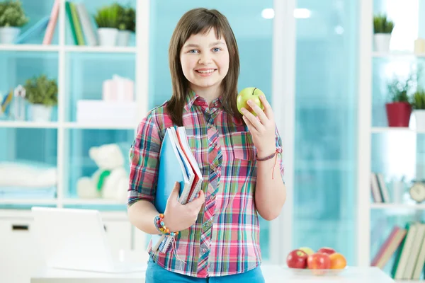 Smart schoolgirl — Stock Photo, Image