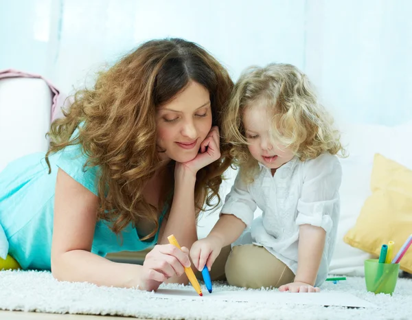 Dibujo con hija —  Fotos de Stock