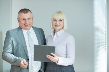 Olgun iş arkadaşları