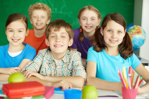 Šťastný schoolkids — Stock fotografie