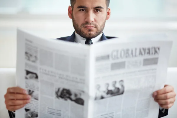 Boss with newspaper — Stock Photo, Image