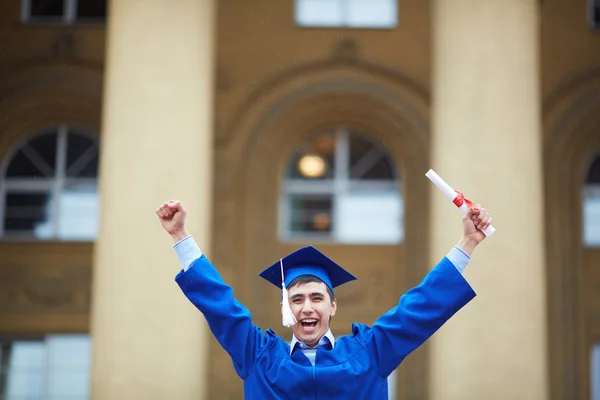 Student met diploma — Stockfoto