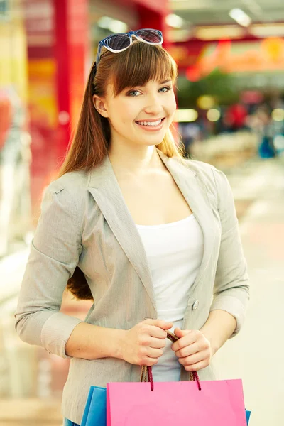 Shopper nel centro commerciale — Foto Stock