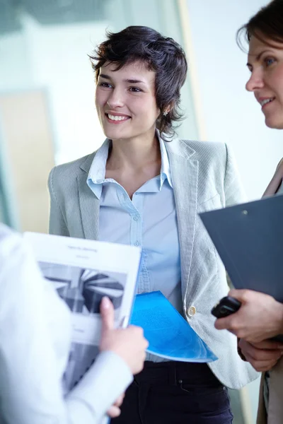 Frauengeschäft — Stockfoto