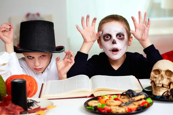 Halloween hekserij — Stockfoto