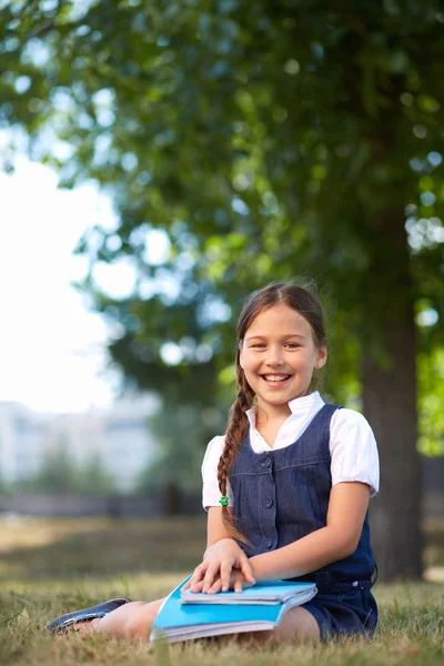 Elementary schoolgirl — Stock Photo, Image