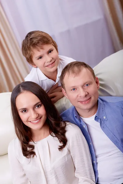 Gelukkige familie — Stockfoto