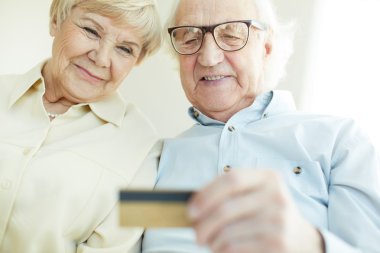 üst düzey çift kart ile