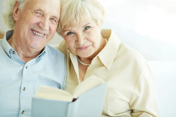 Happy seniors — Stock Photo, Image