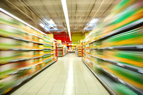 Супермаркет — стокове фото
