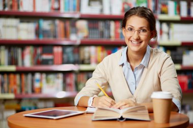 genç kız kitaplığı